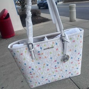 Michael kors white jet set tote bag - airplane print